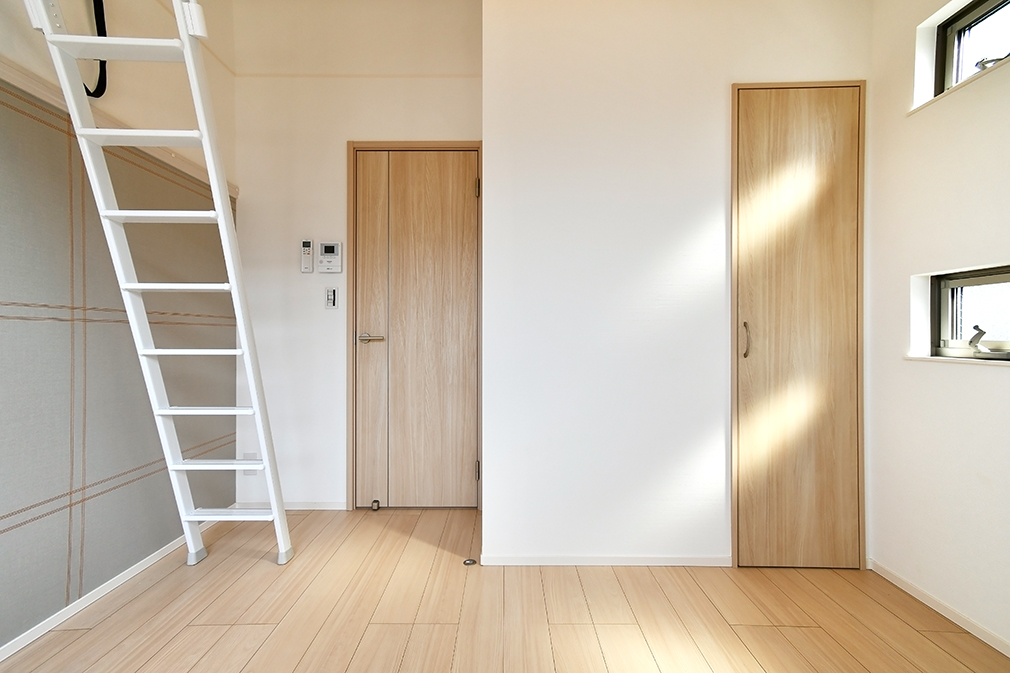 共同住宅リビング