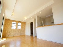 アクセントウォールのあるＬＤＫ