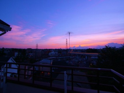 ルーフバルコニーから見る夕焼け